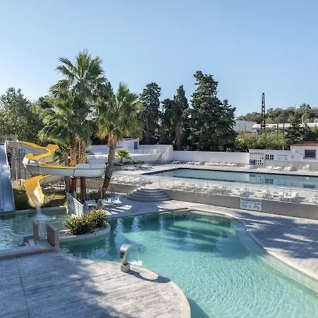 Campsite Mobil 3 - Homair Parc Des 7 Fonts 3 Etoiles