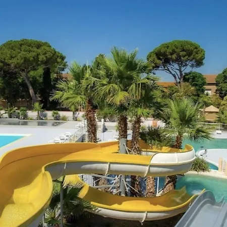 Mobil 3 - Homair Parc Des 7 Fonts 3 Etoiles Campsite *